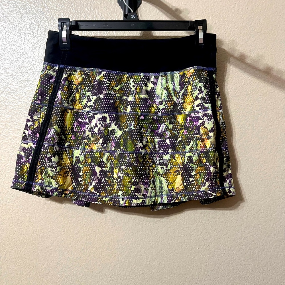 Lululemon Pace Rival Skirt II *4-way Stretch SZ-4 EUC